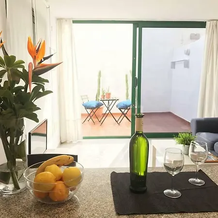 Apt D1. With Terrace And Near The Beach Appartamento Puerto del Carmen (Lanzarote)