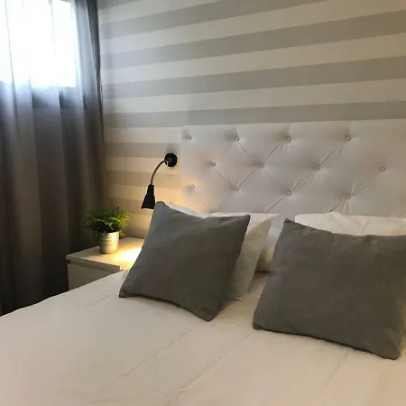 Appartamento Apt D1. With Terrace And Near The Beach *